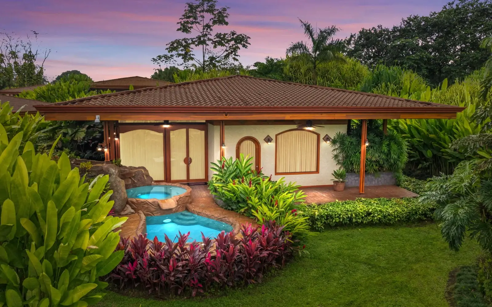 Villa Torres at Arenal Hills
